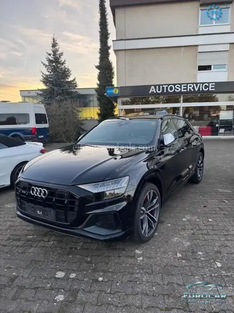 Audi SQ8