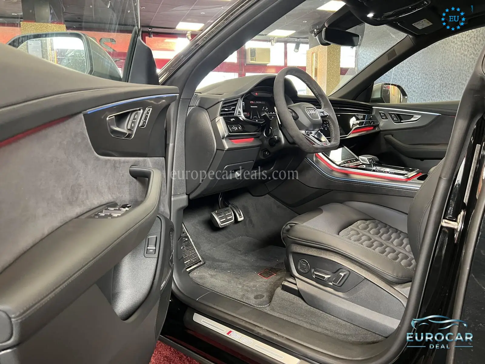 Audi RSQ8