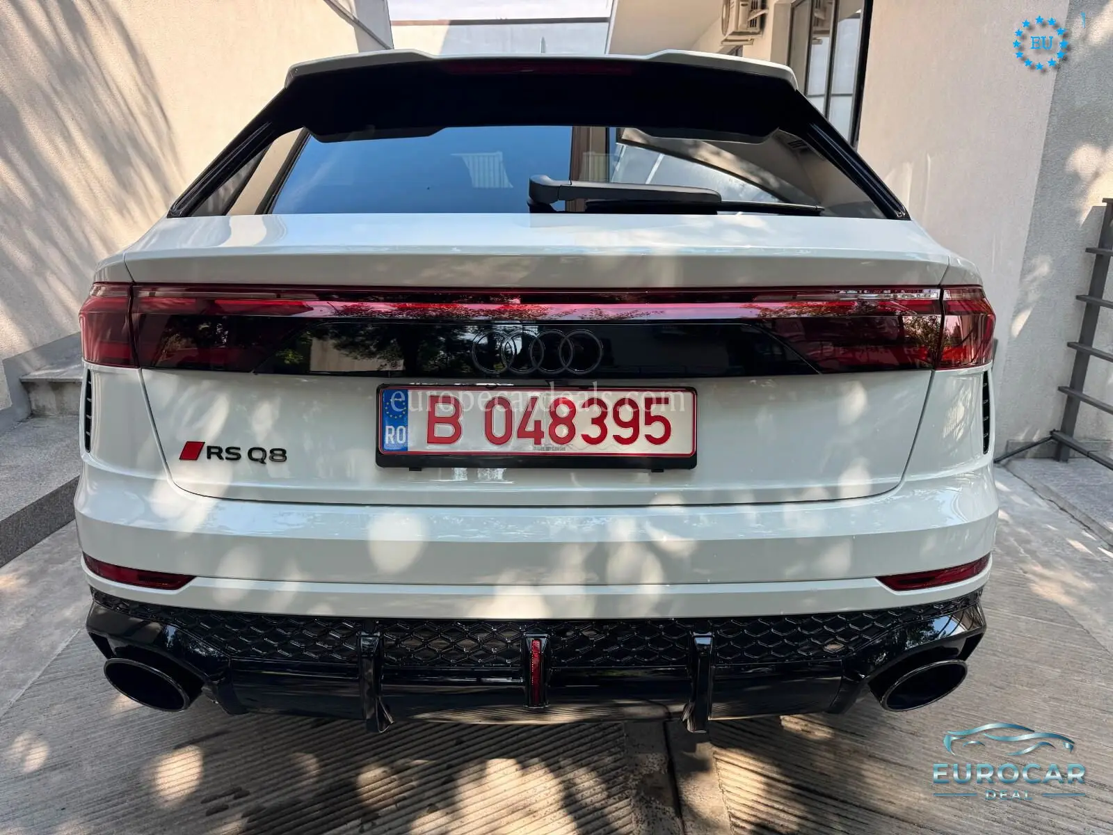 Audi RSQ8