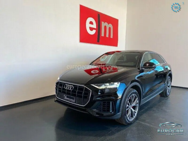 Audi Q8