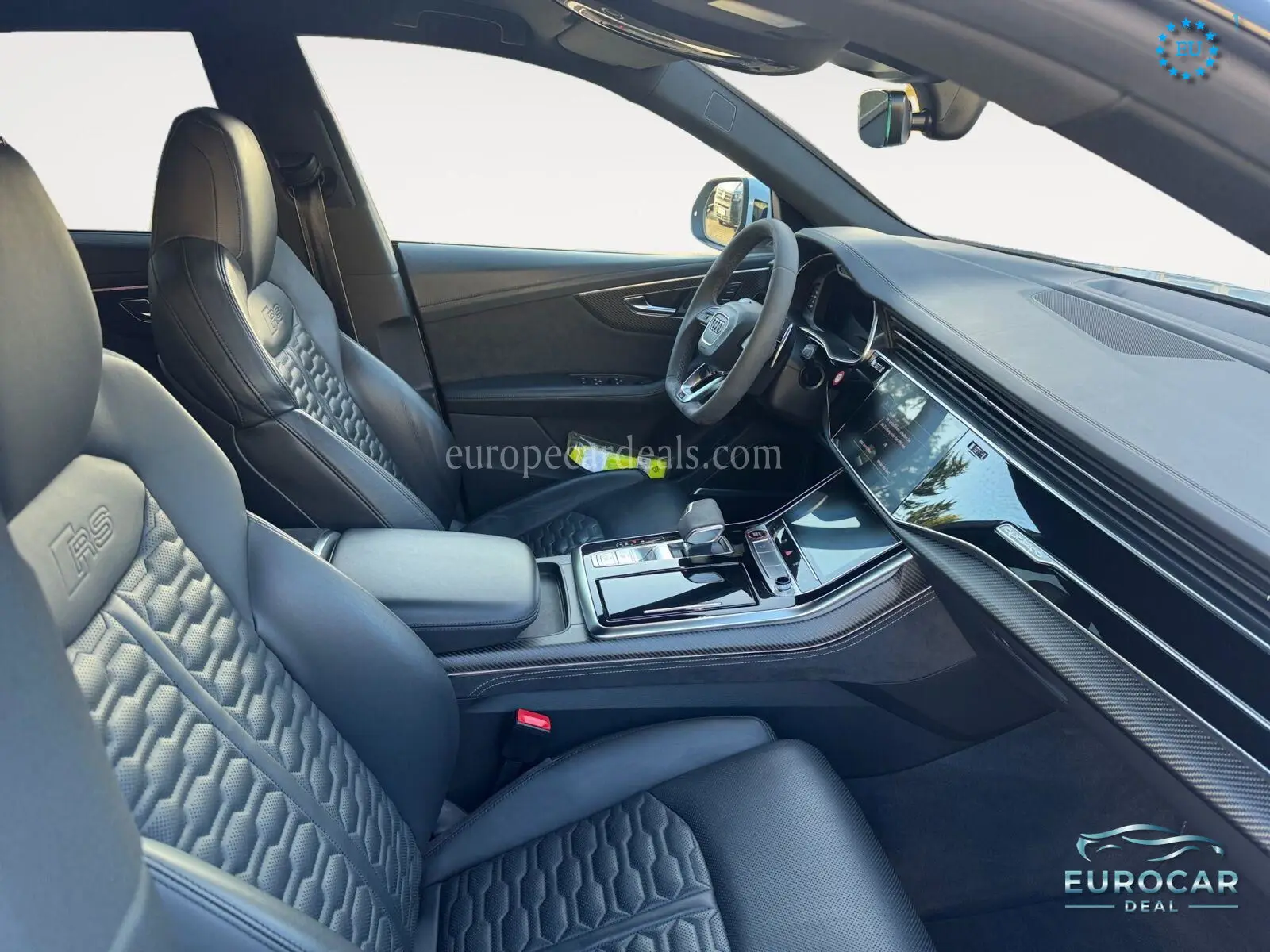 Audi RSQ8
