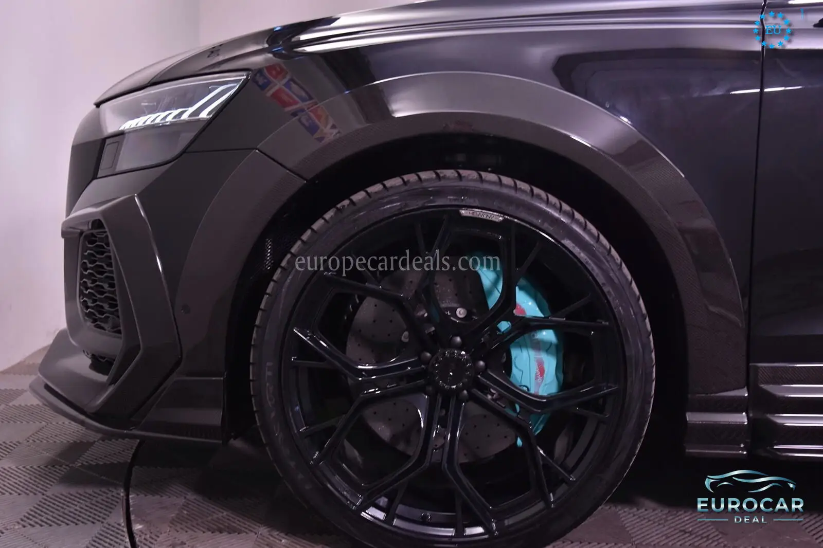 Audi RSQ8
