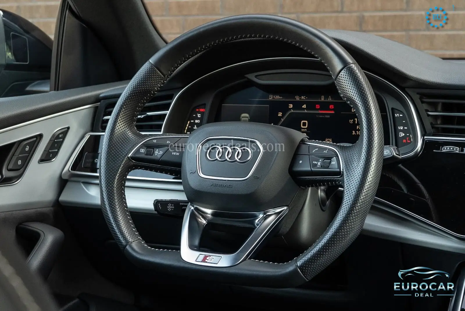 Audi SQ8