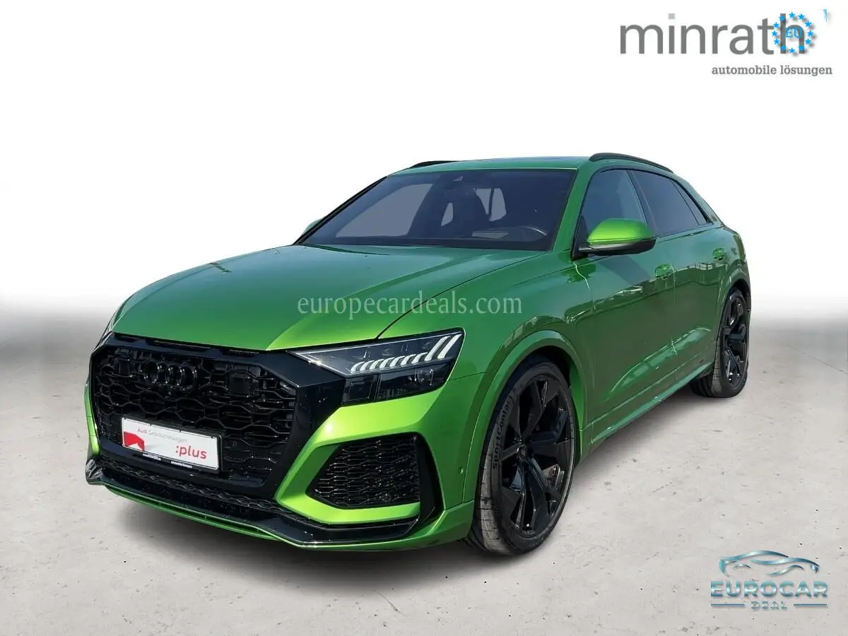 Audi RSQ8