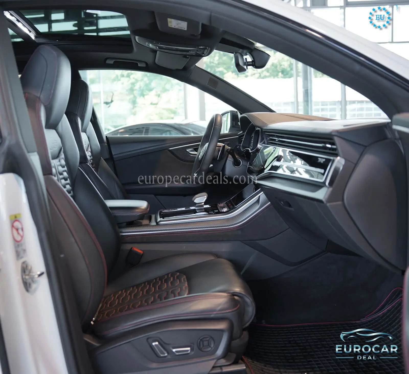 Audi RSQ8