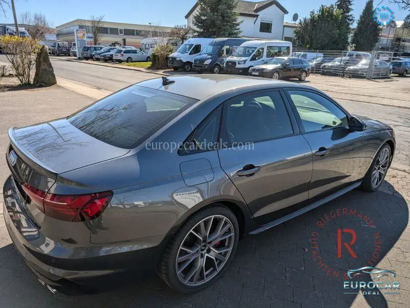 Audi S4