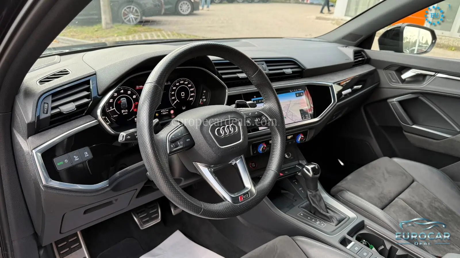 Audi RSQ3