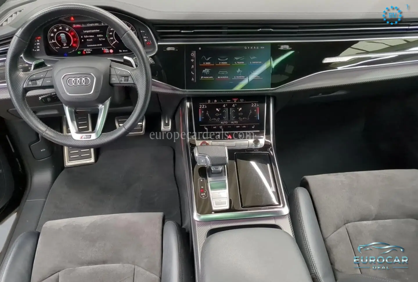 Audi RSQ8