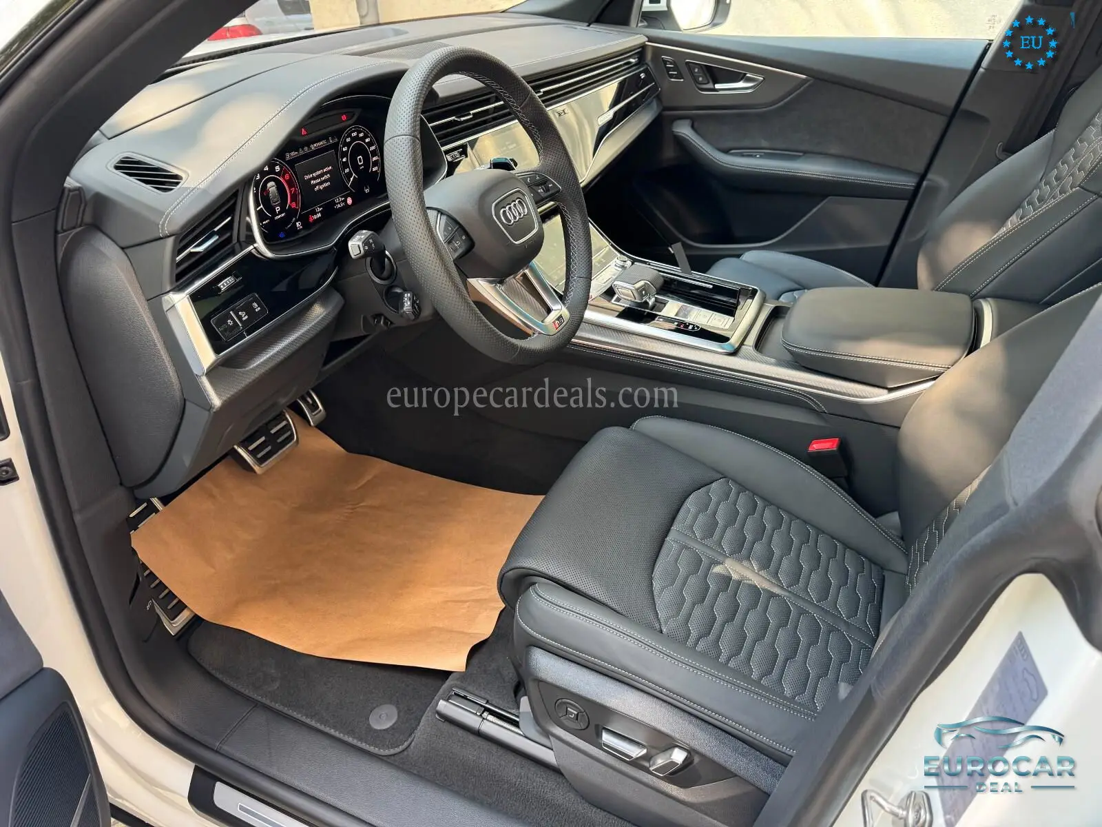 Audi RSQ8