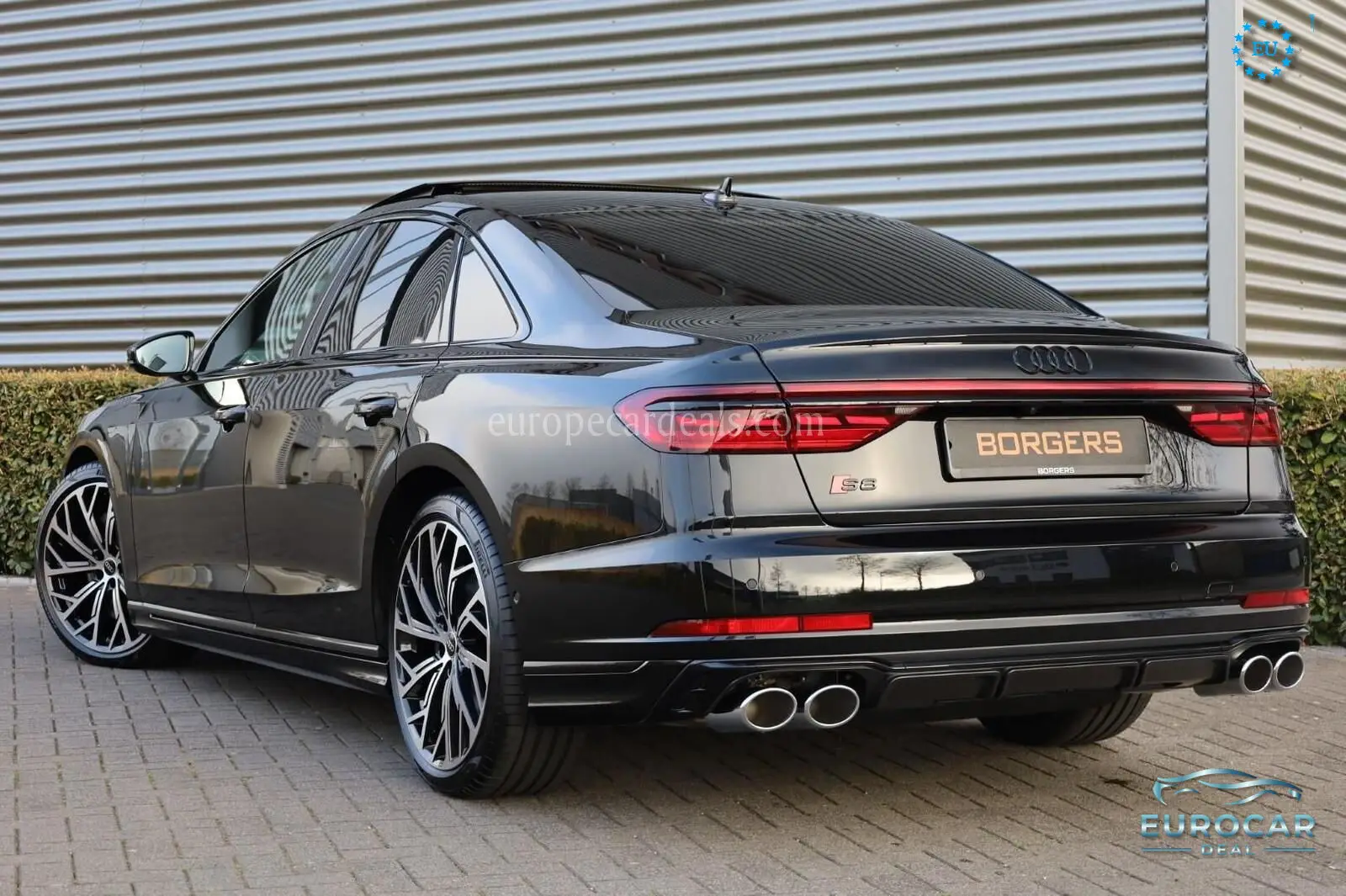 Audi S8