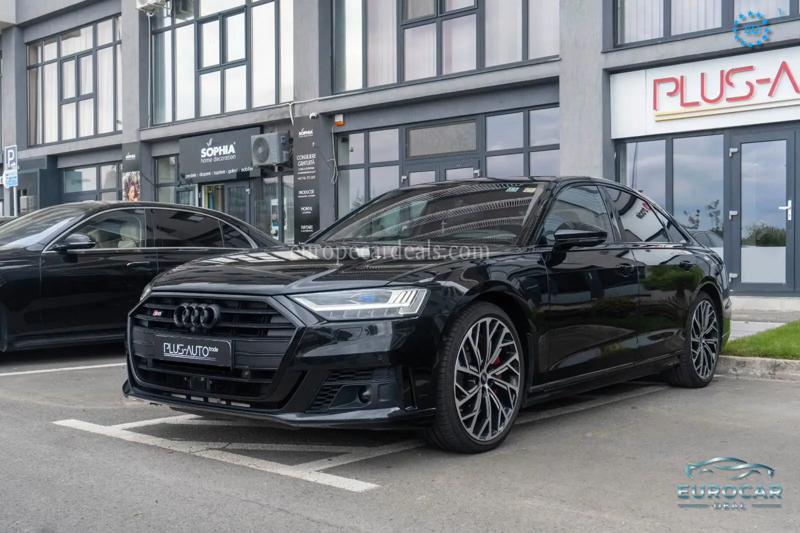 Audi S8