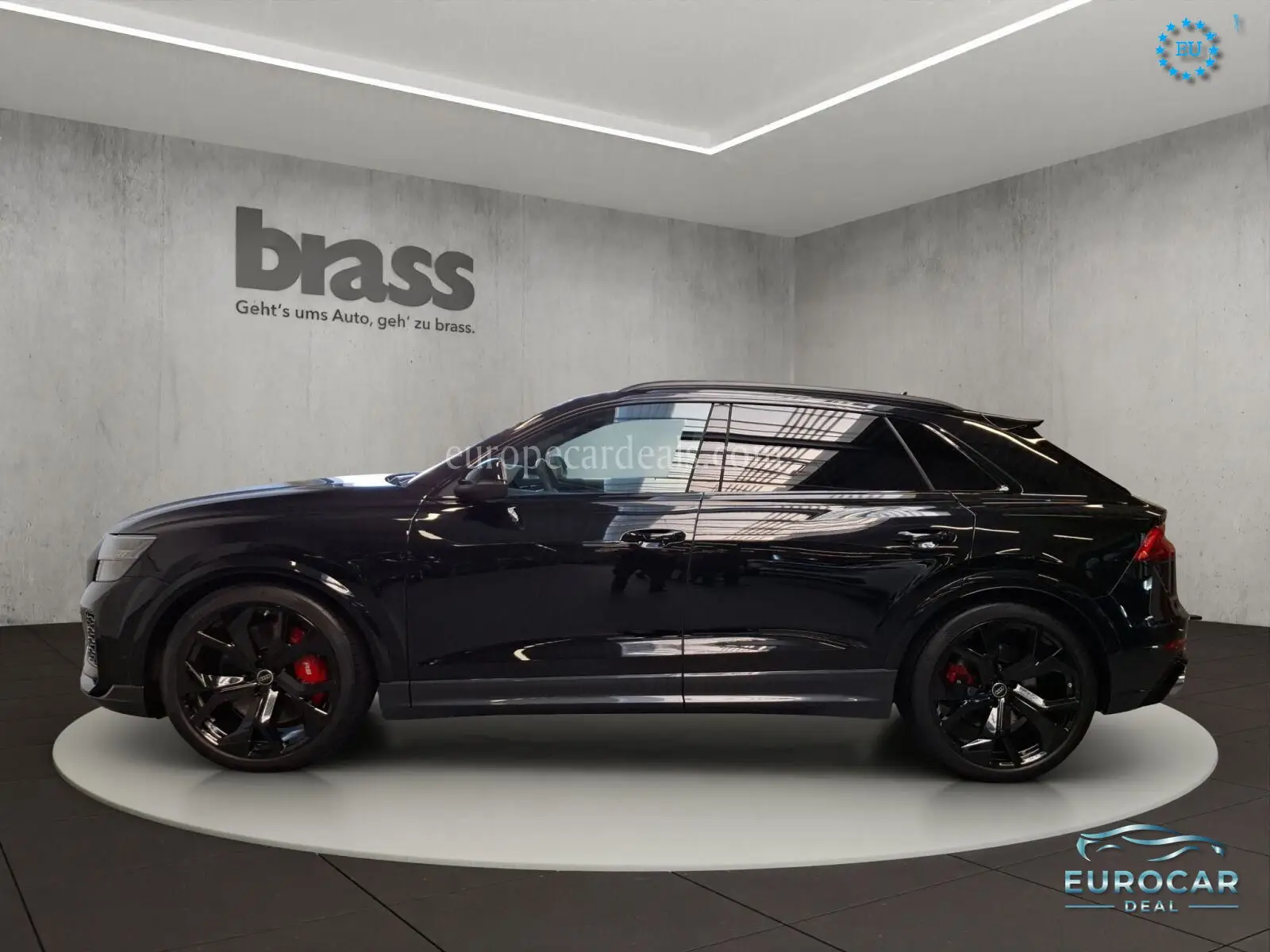 Audi RSQ8