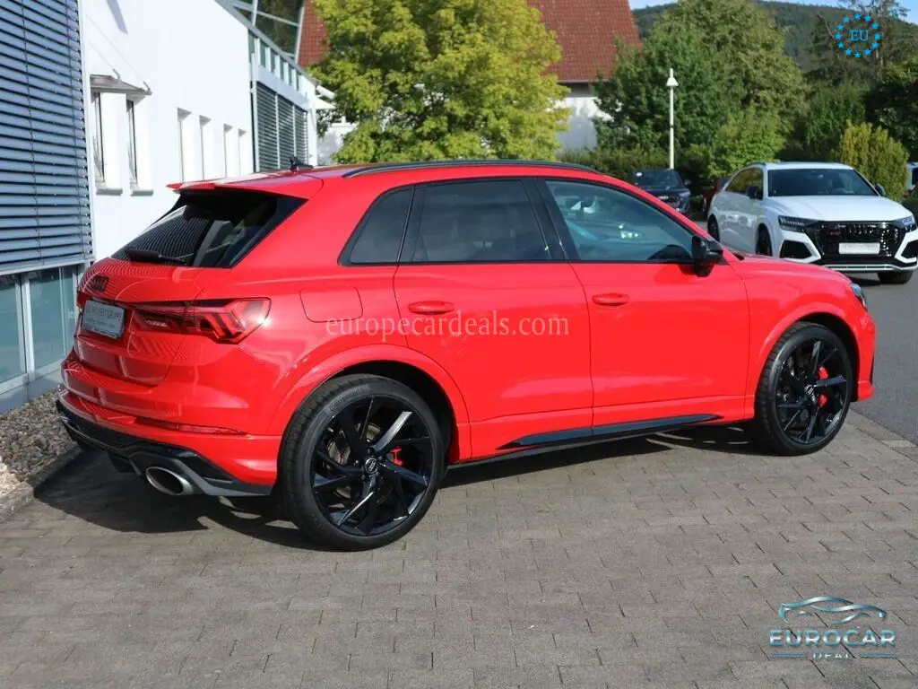Audi RSQ3