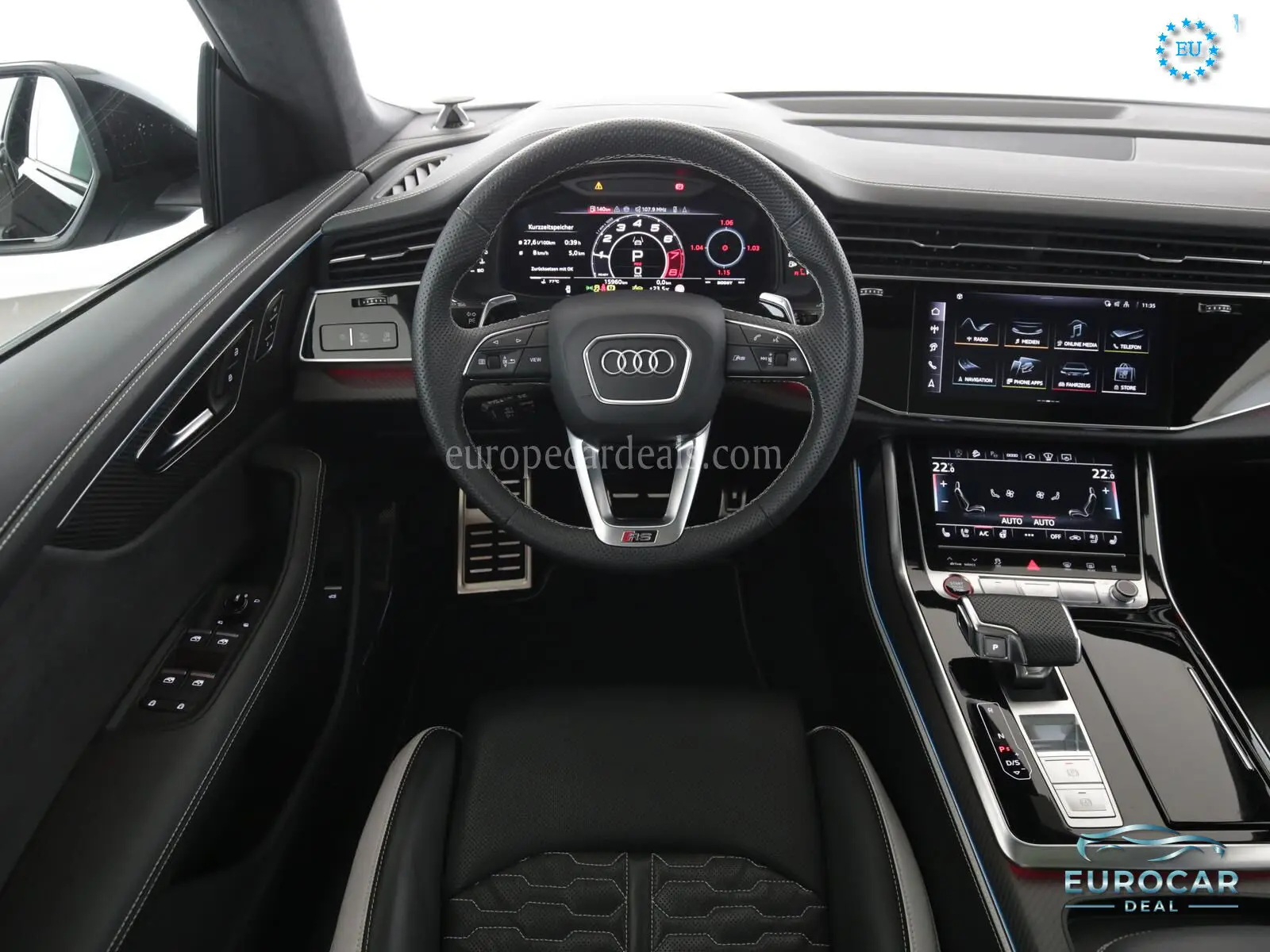 Audi RSQ8