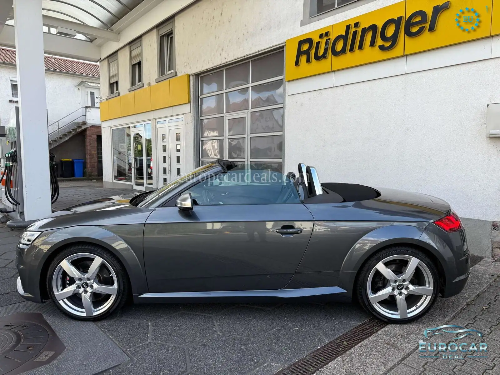 Audi TTS