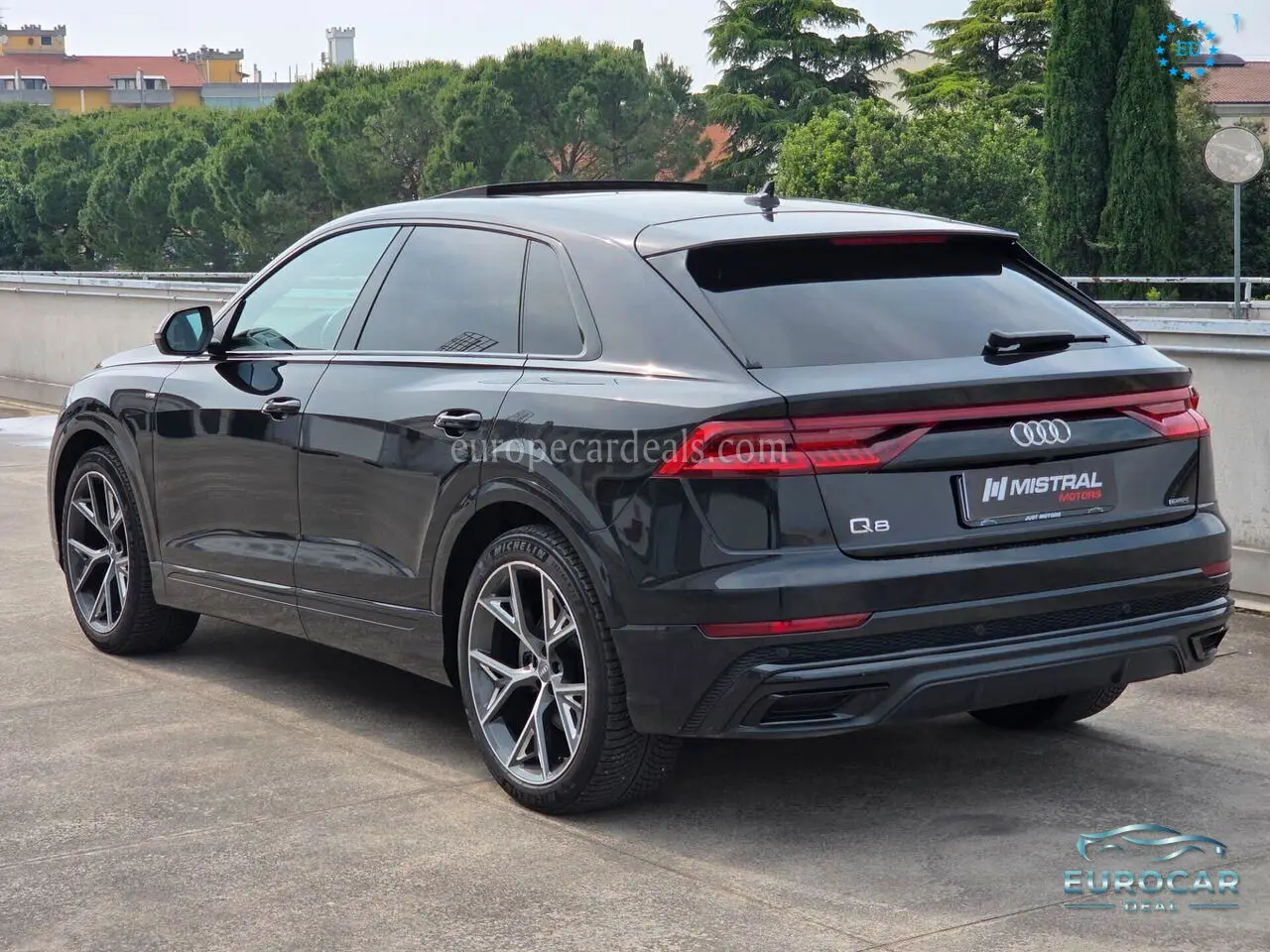 Audi Q8