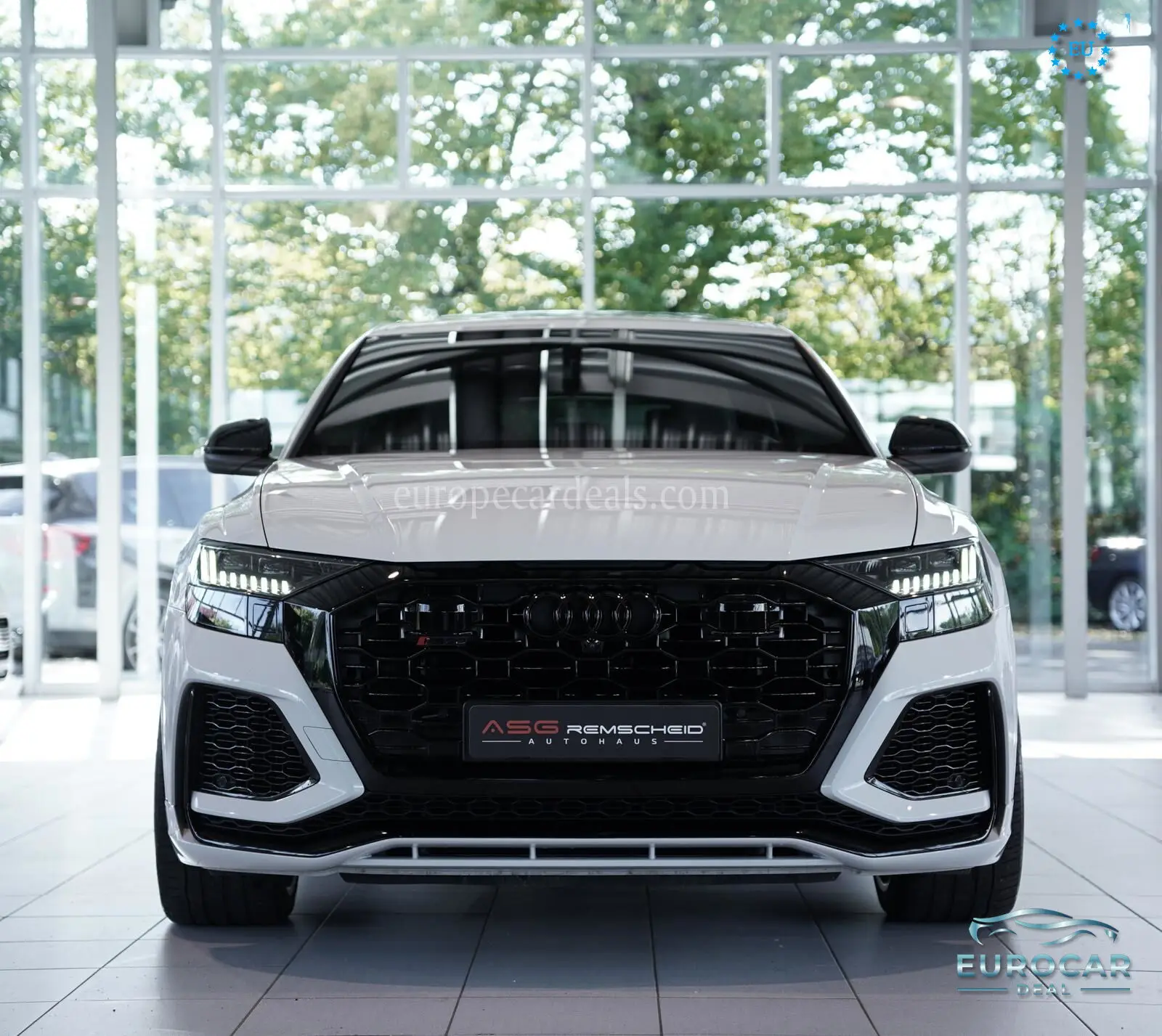 Audi RSQ8