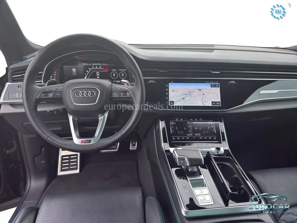 Audi RSQ8