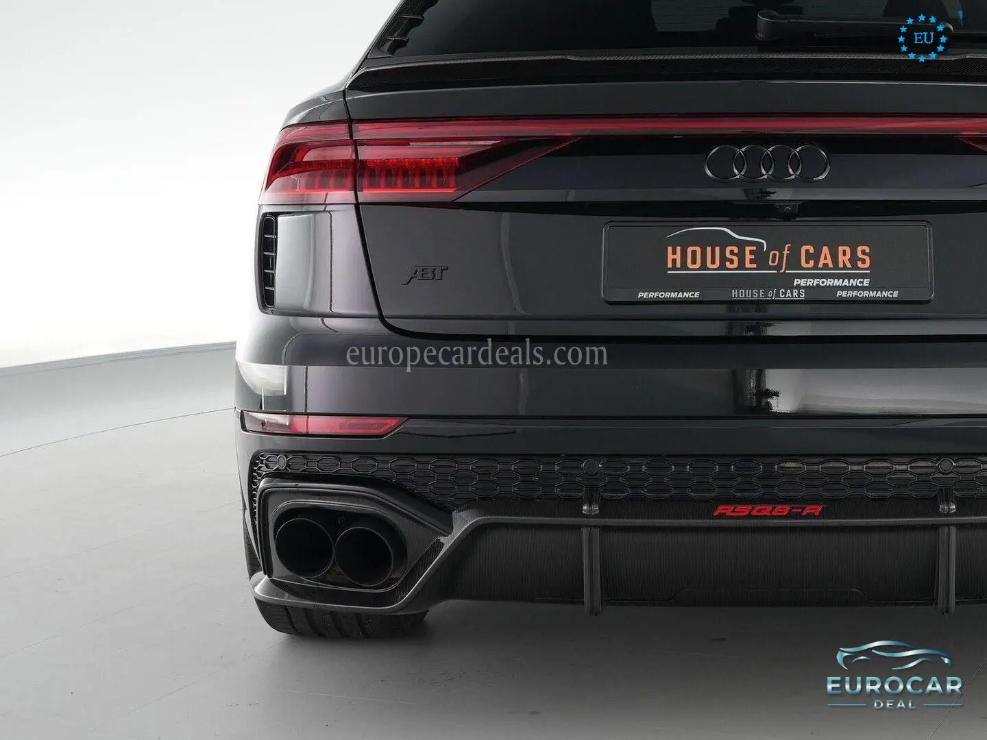 Audi RSQ8