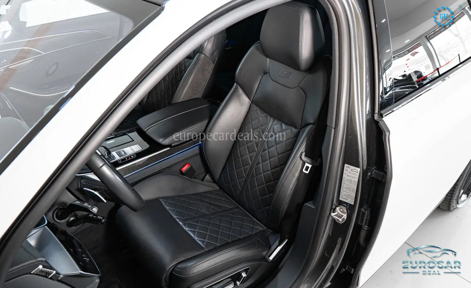 Audi S8