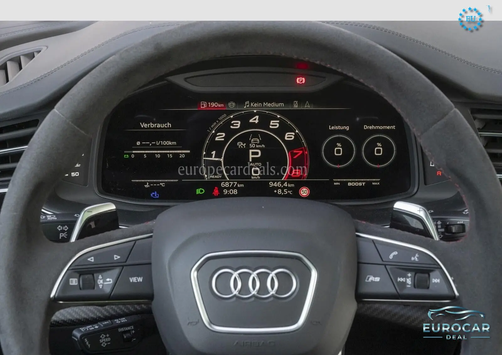 Audi RSQ8