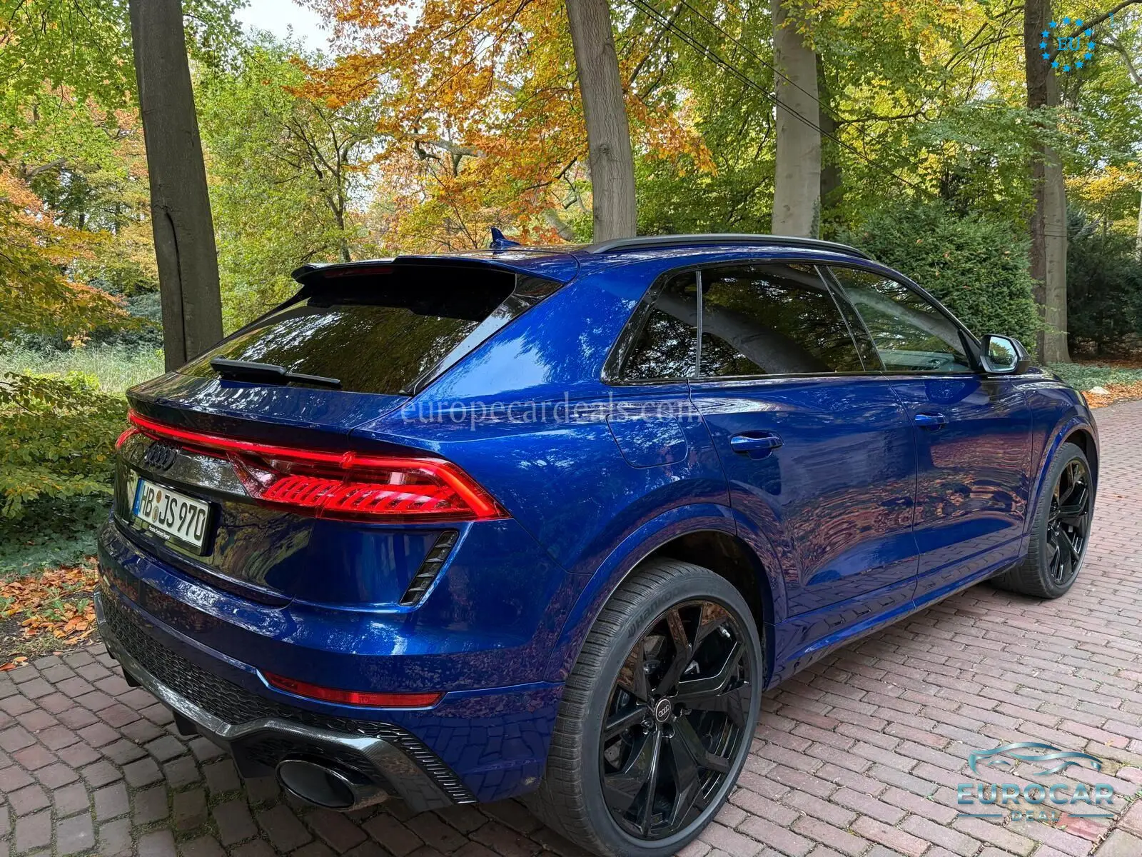 Audi RSQ8