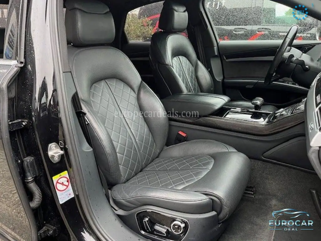 Audi S8