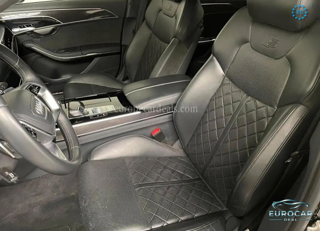 Audi S8