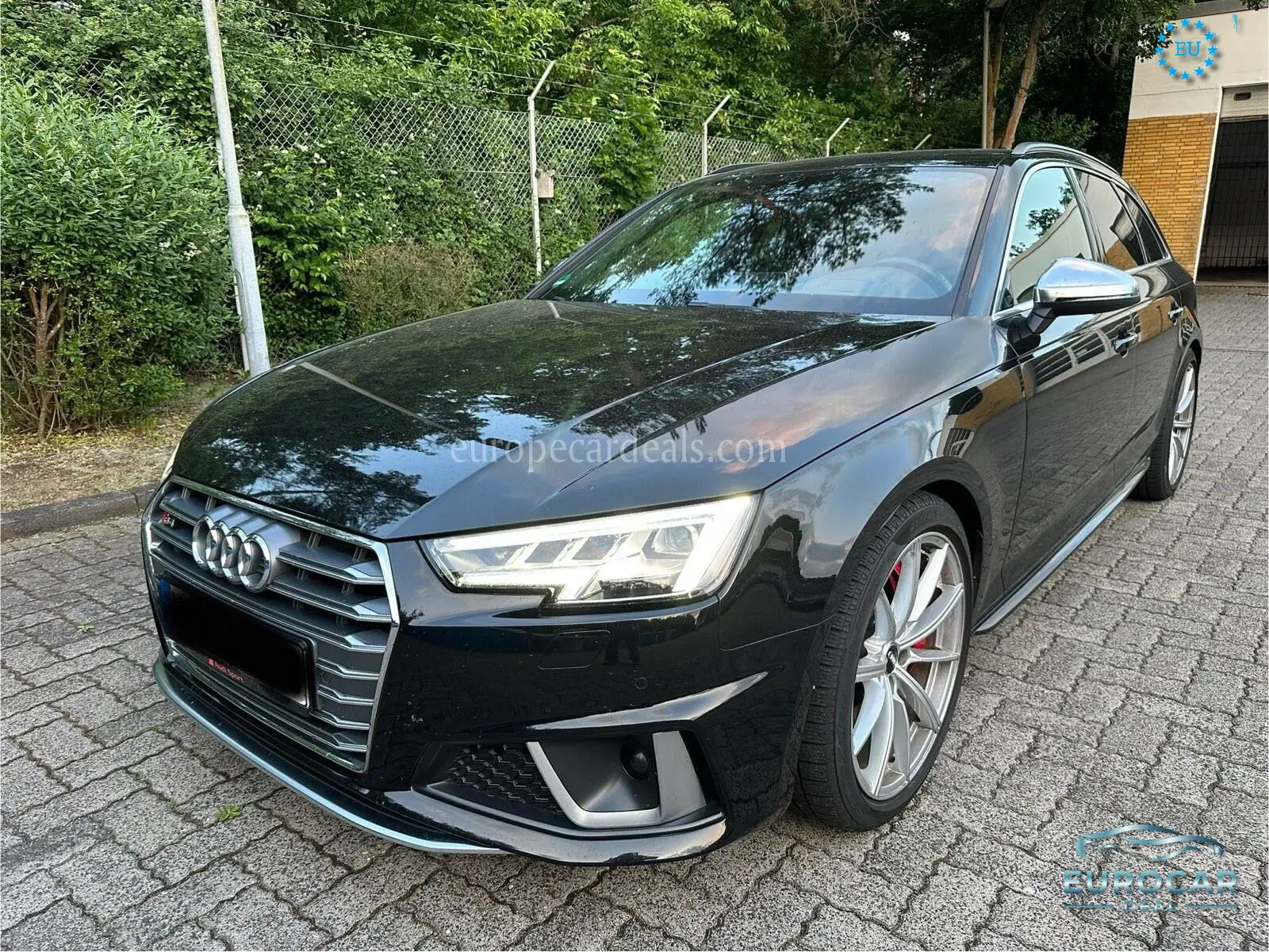 Audi S4