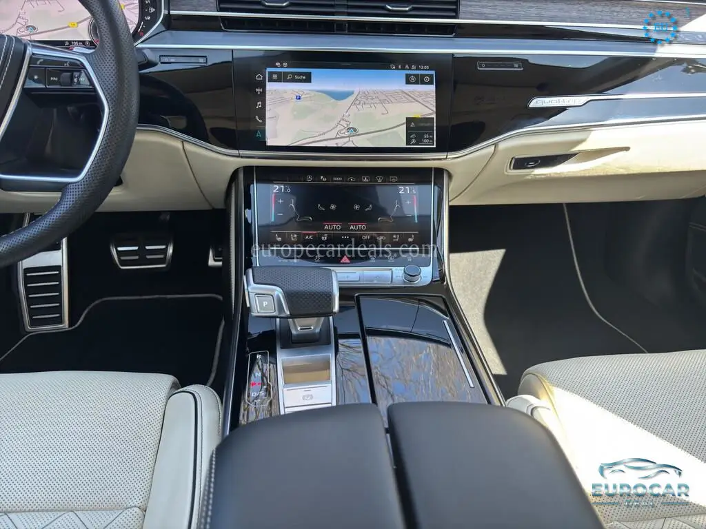 Audi S8