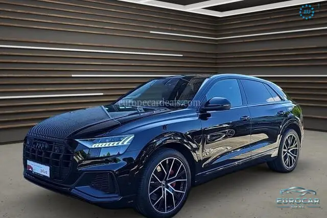 Audi SQ8