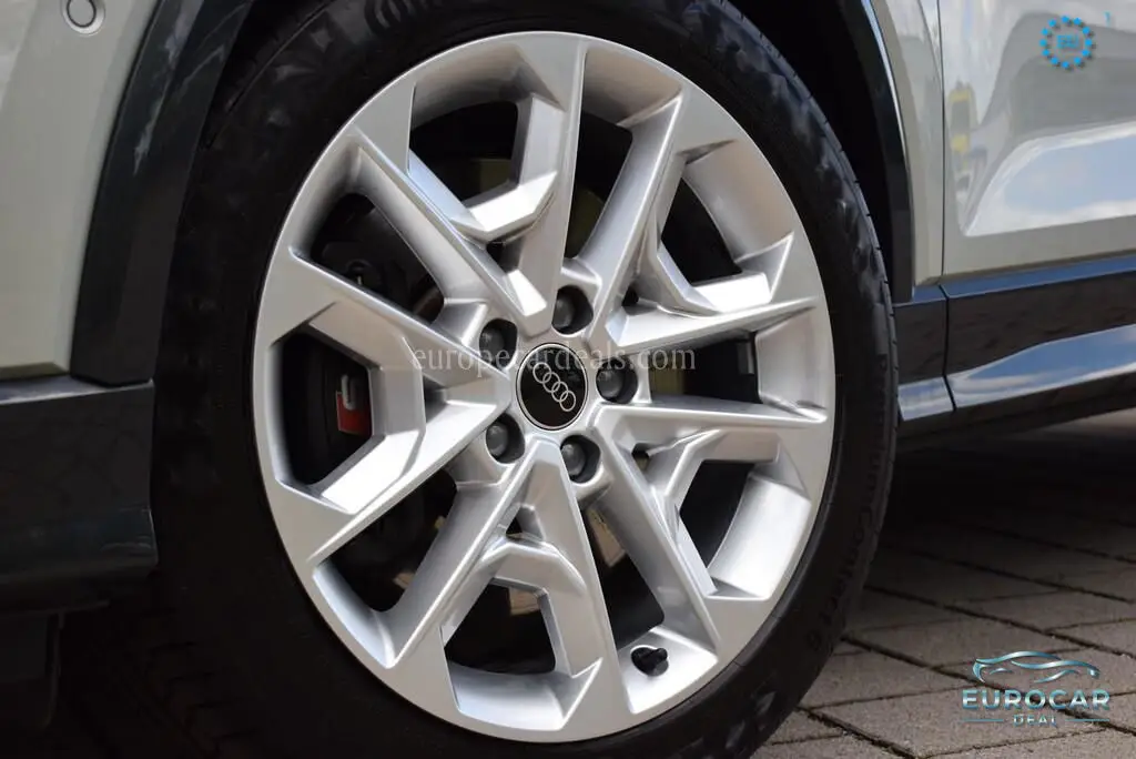 Audi SQ2
