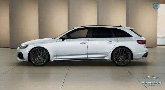 Audi RS4