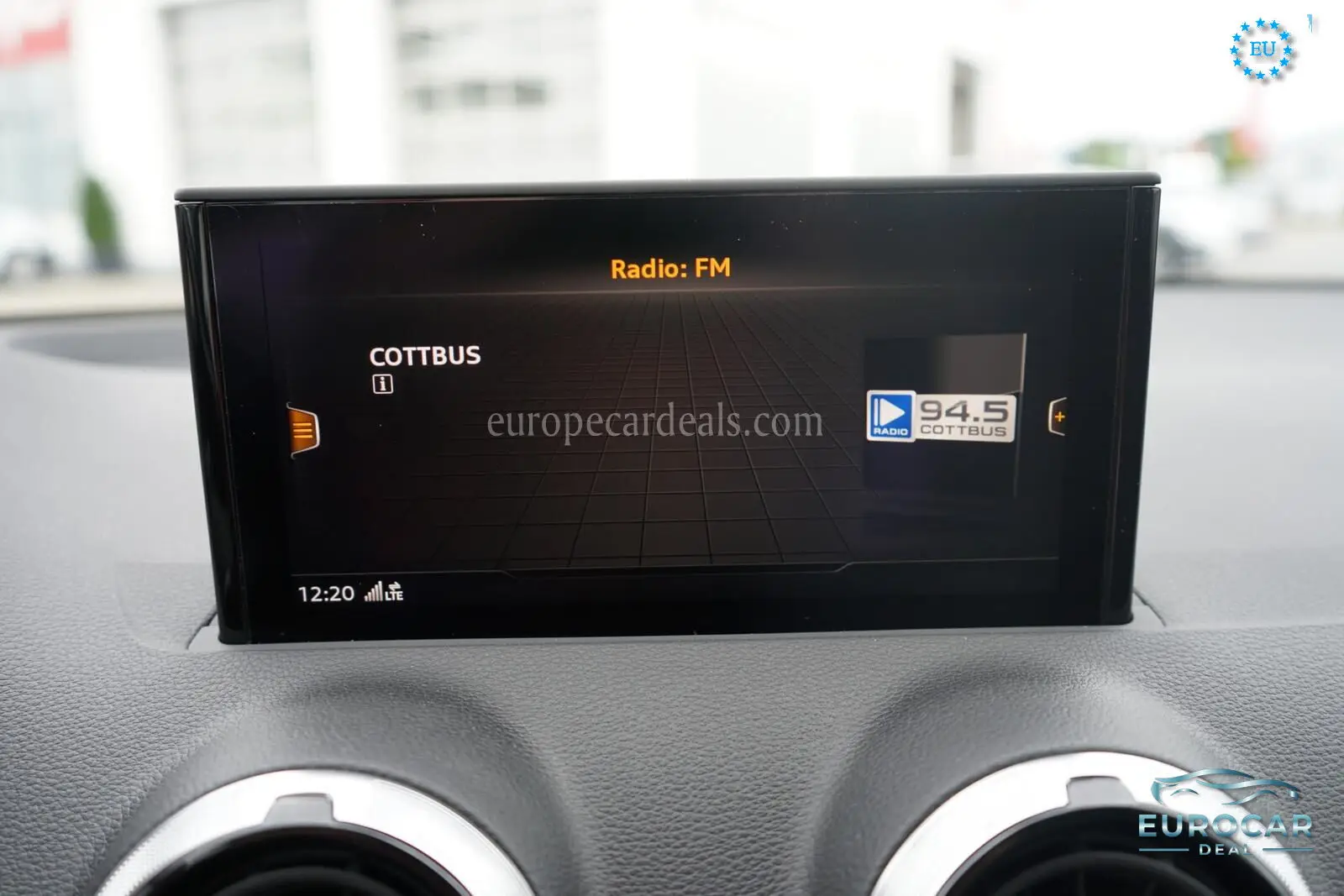 Audi SQ2