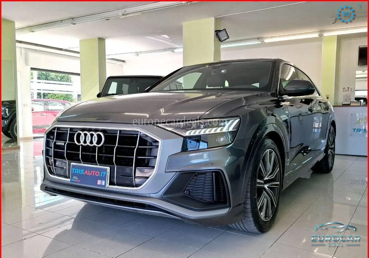 Audi Q8
