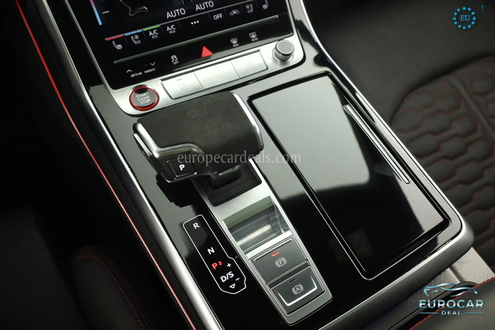 Audi RSQ8