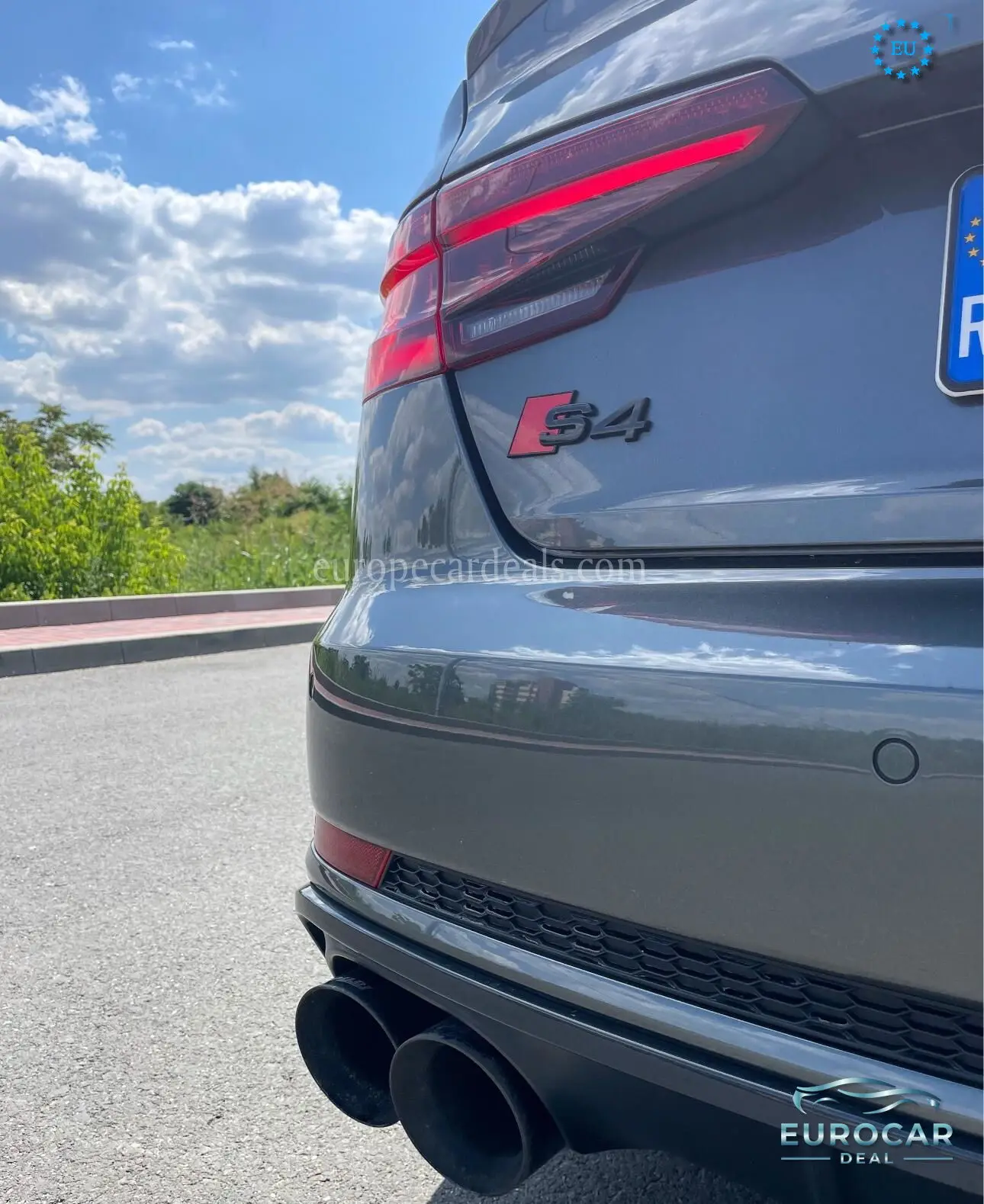 Audi S4