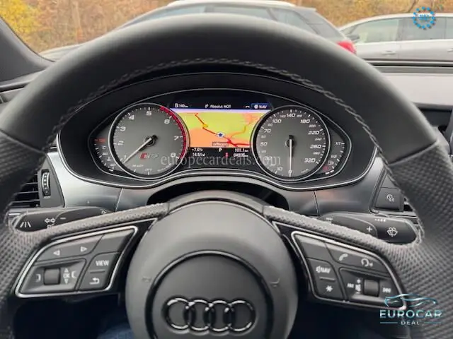 Audi S7