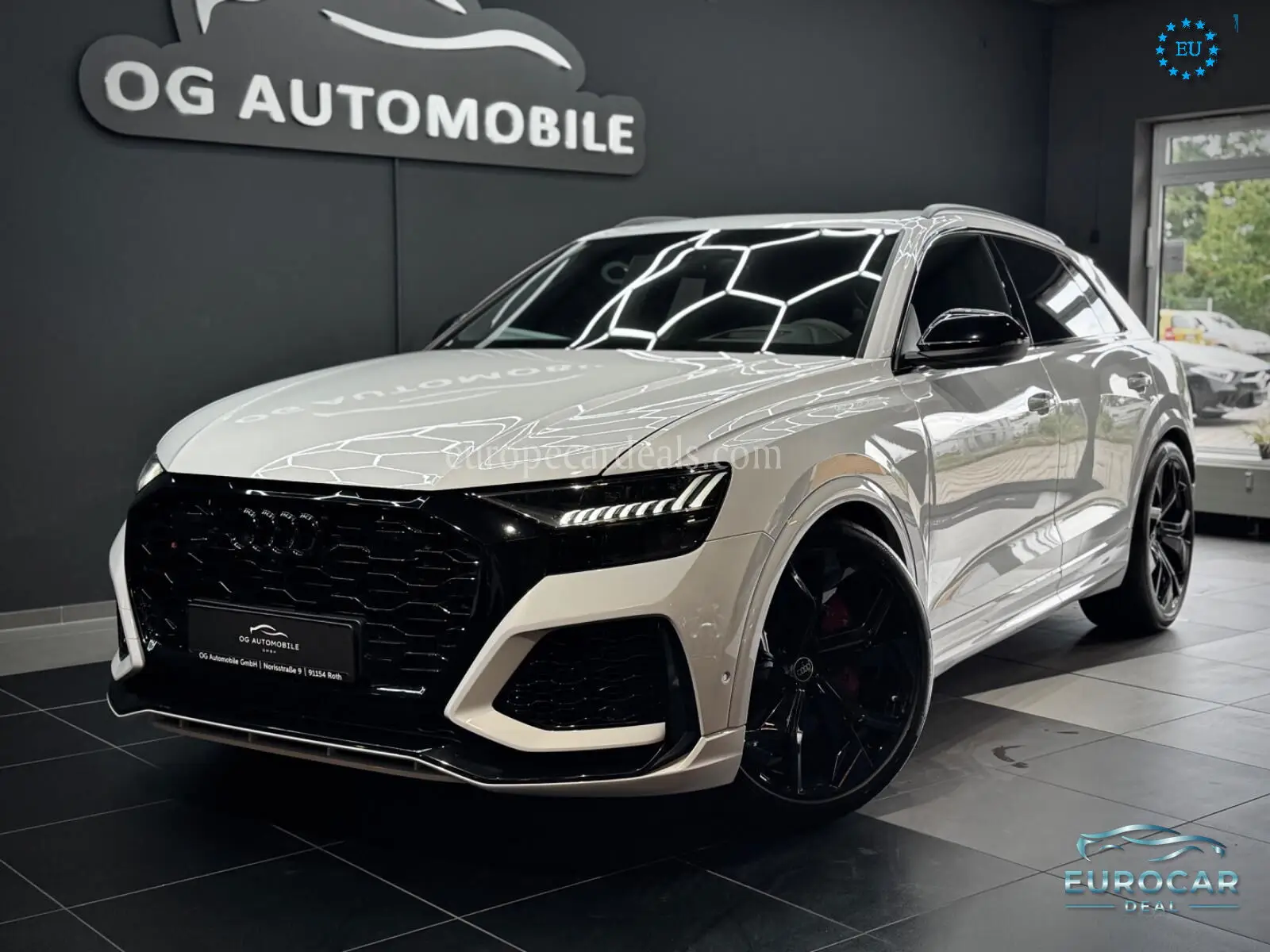 Audi RSQ8
