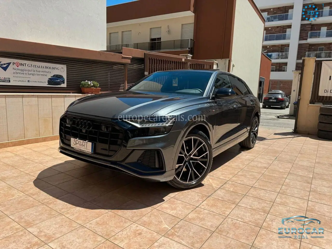 Audi Q8
