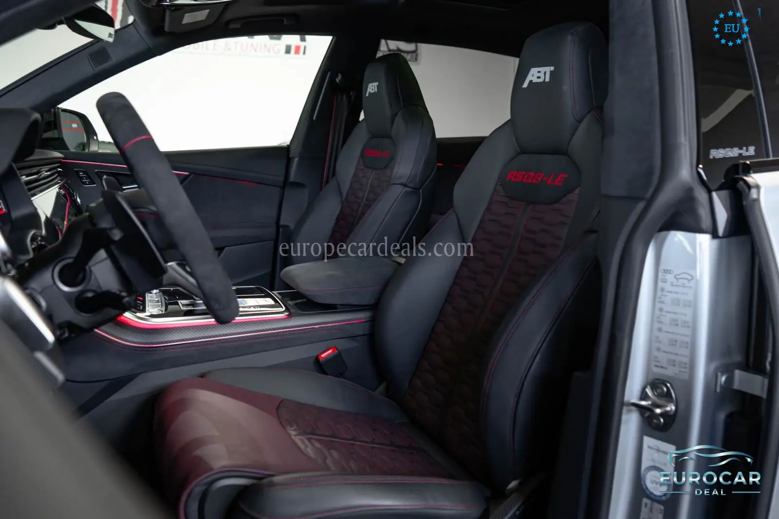Audi RSQ8
