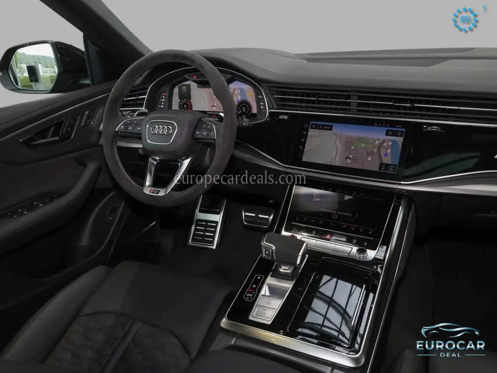 Audi RSQ8