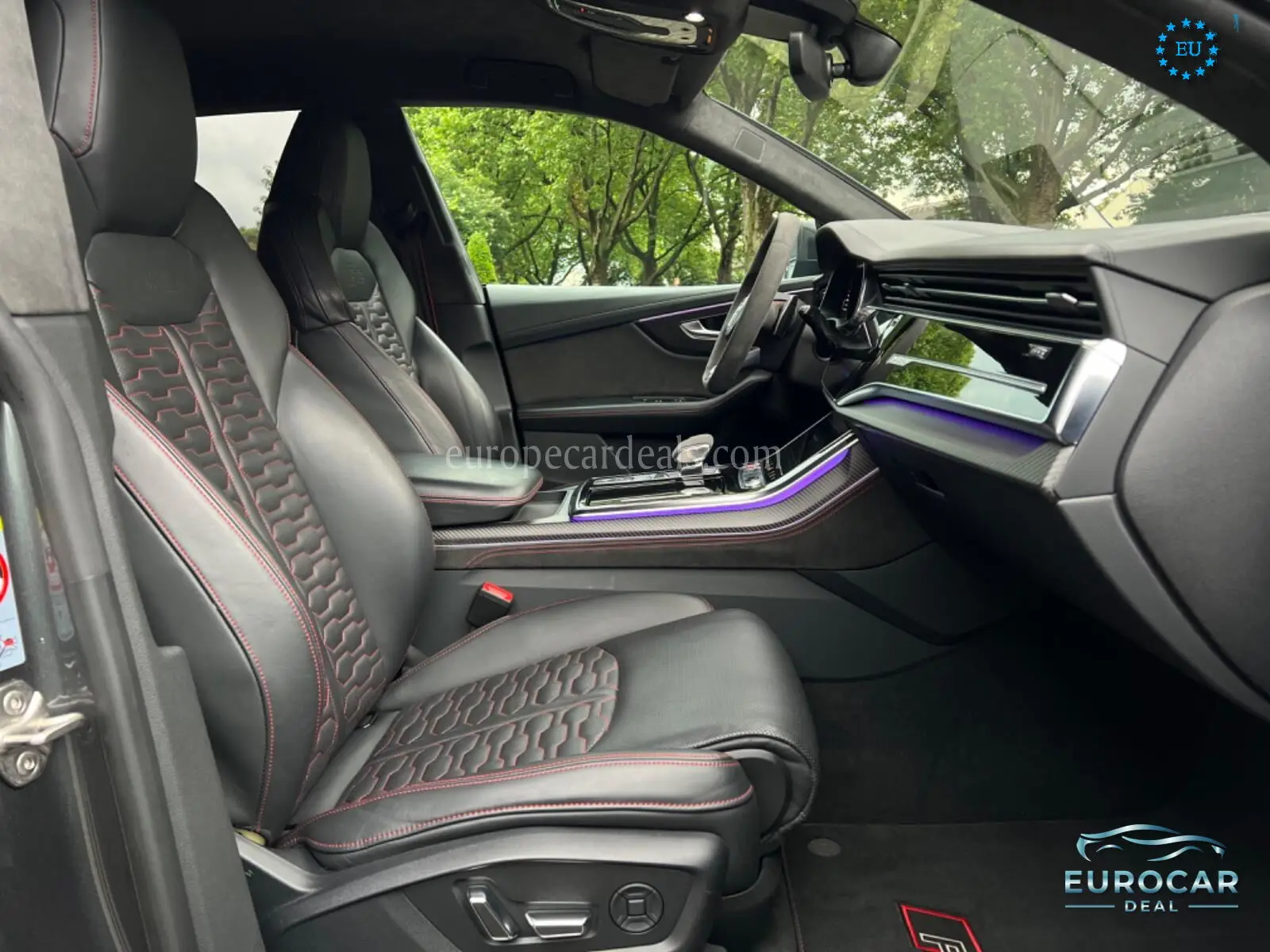 Audi RSQ8