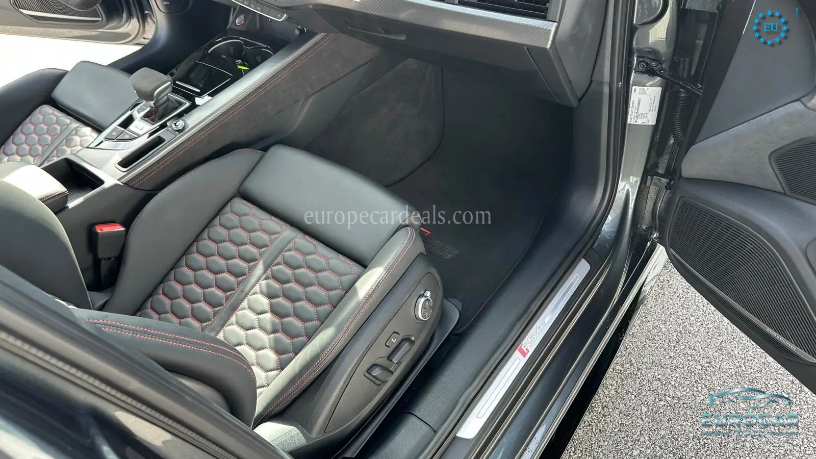 Audi RS4