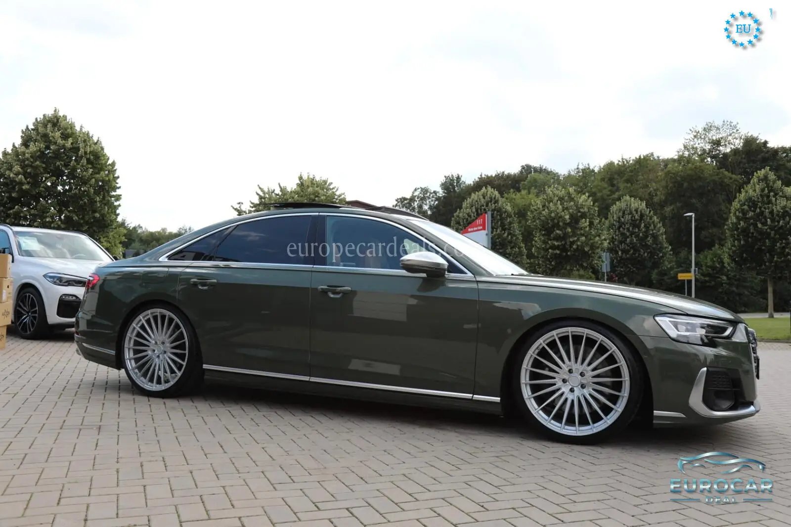 Audi S8