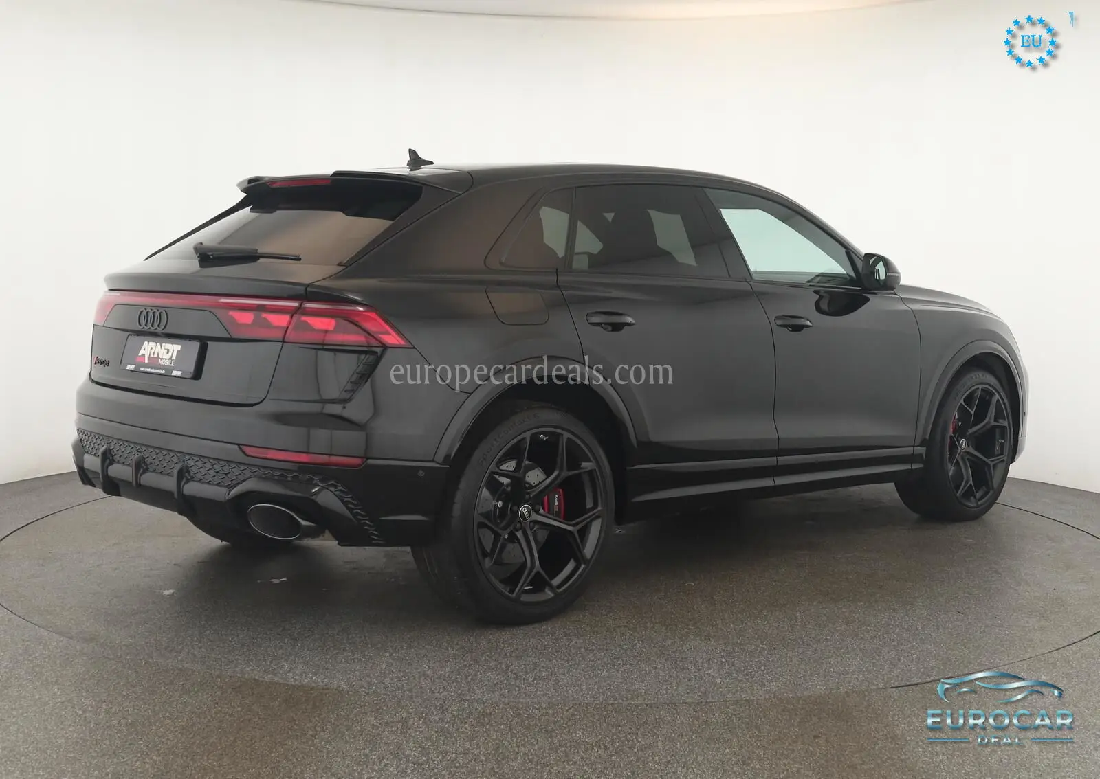 Audi RSQ8