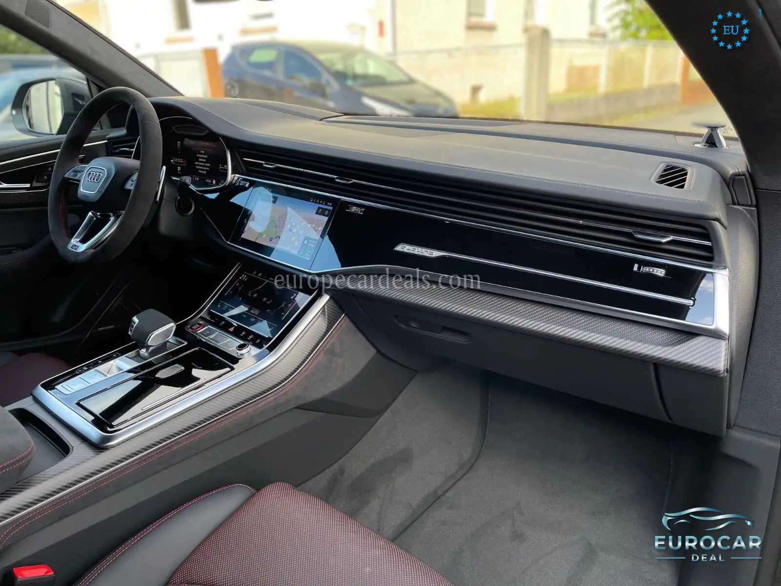 Audi RSQ8