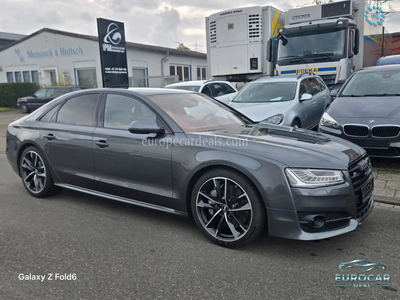 Audi S8