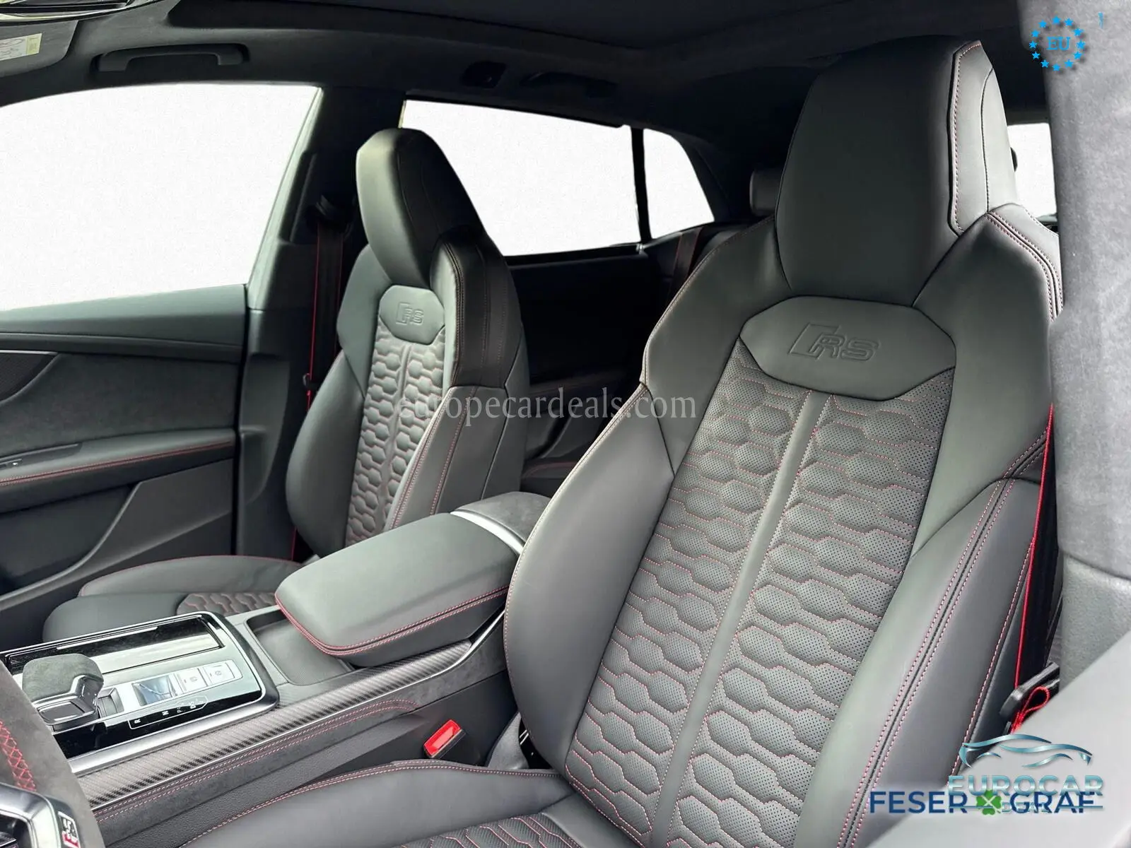 Audi RSQ8
