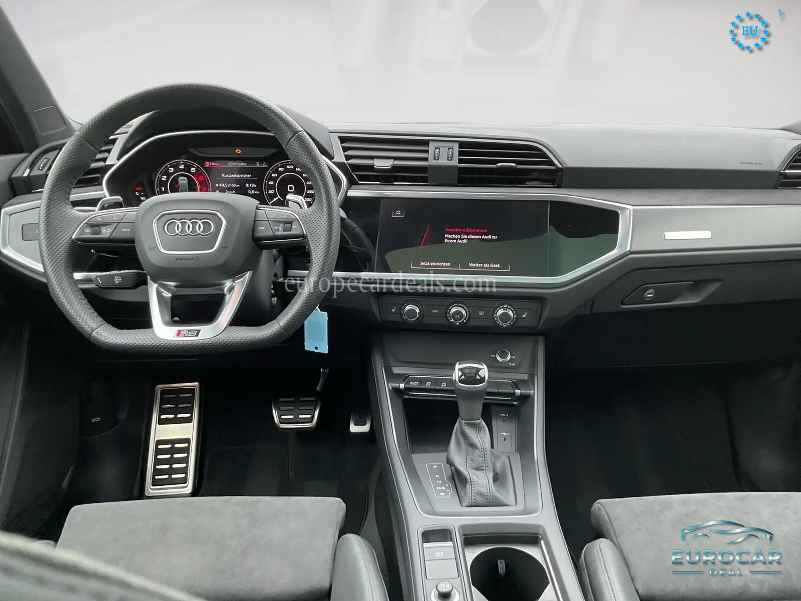 Audi RSQ3